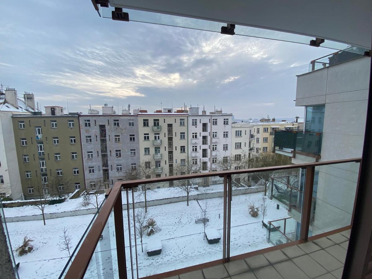 Cozy Apartment Praag Buitenkant foto