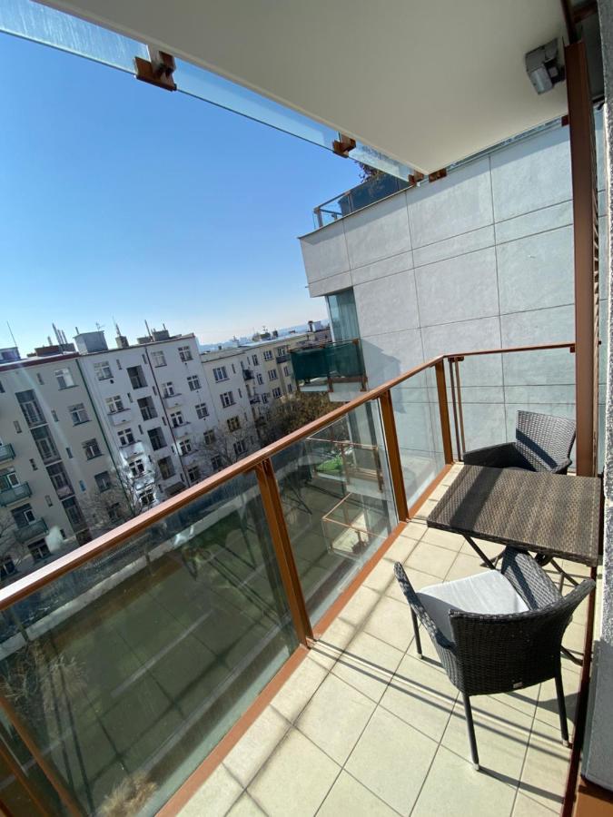Cozy Apartment Praag Buitenkant foto